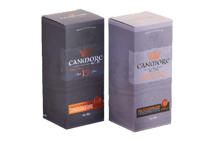 Premium whisky bottle packaging